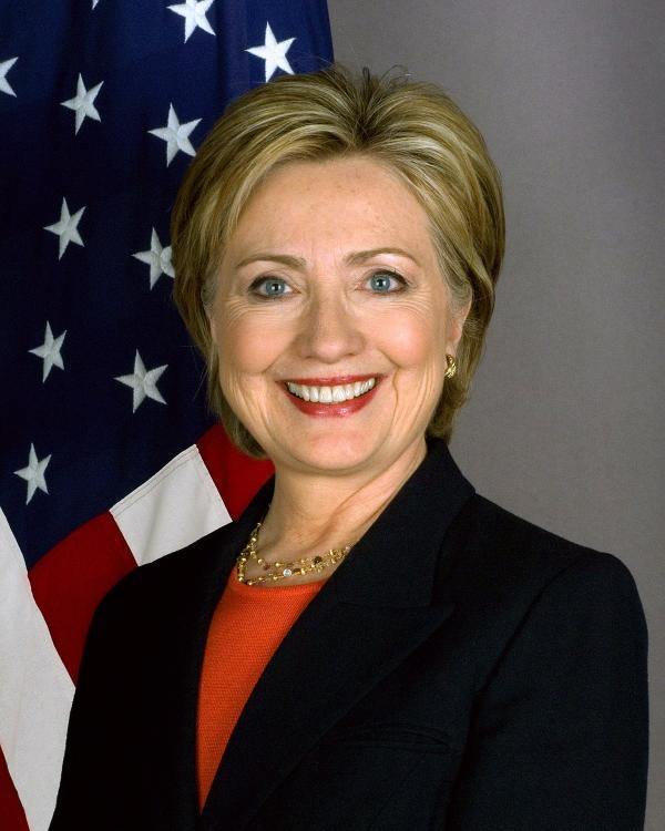 1200px-Hillary_Clinton_official_Secretary_of_State_portrait_crop.jpg